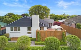 Spacious Family 4Br Home, Near Airport, Free Parking